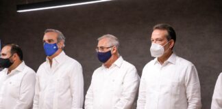 Presidente Abinader inaugura nuevas instalaciones de fábrica de velas aromáticas