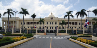 Presidente Abinader emite decreto que crea el Plan General para la Reforma y Modernización de la Administración Pública