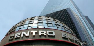 Con InGenius, la BMV abrirá la posibilidad de invertir en Apple, Amazon o Facebook desde 50 pesos