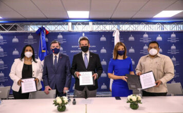 MICM, ONDA, Altice, Claro y COMTEC firman acuerdo para combatir la piratería