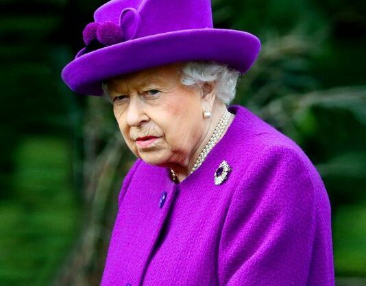 Han pasado 70 años desde que la reina Isabel II subió al trono, pero aún no comienza la celebración