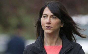 Filantropía: MacKenzie Scott donó más dinero en dos años que su ex marido, Jeff Bezos, en toda su vida