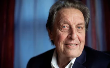 El padre de Elon Musk dice que la ambición de su hijo se debe a la educación austera que recibió: “Fui un padre estricto”