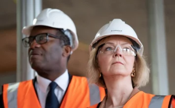 Cómo Liz Truss hizo tanto daño en tan pocos días