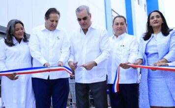 Presidente inaugura primer hospital traumatológico del Sur