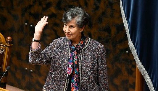 El Tribunal Constitucional chileno destituye a la senadora Isabel Allende, la principal embajadora de su familia tras el golpe de Estado de 1973