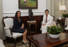 Vicepresidenta se reúne con embajadora de EEUU en RD