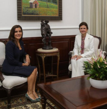 Vicepresidenta se reúne con embajadora de EEUU en RD